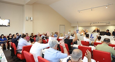 Bu Yıl Çanta ve Kırtasiye Malzemesi Güzelbahçe Belediyesi’nden