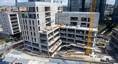 İBB, Mecidiyeköy'de kız öğrencilerin barınma ihtiyacını karşılayacak olan “Zübeyde Hanım Kız Öğrenci Yurdu”nun yapım çalışmalarına devam ediyor.