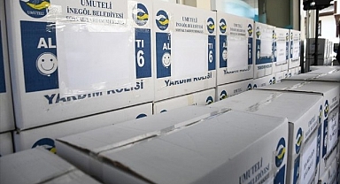 İnegöl Belediyesi’nden 1500 Öğrenciye Kırtasiye Yardımı