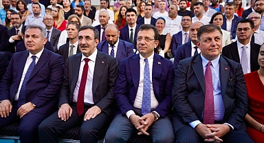 İstanbul, Türkiye Cumhuriyeti tarihinin ilk fuarı olma özelliğine sahip 93. İzmir Enternasyonal Fuarı’nın ‘onur konuğu şehri’ oldu