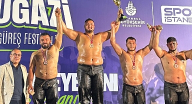 Kemer Belediye pehlivanı Kaya’dan büyük başarı