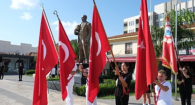 Kemer’de İlköğretim Haftası coşkuyla kutlandı