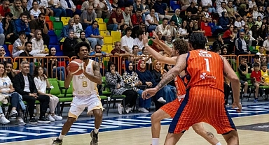 Konya Büyükşehir Belediyespor TBL’de İlk İç Saha Maçında Galip