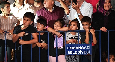 Menteşeli Cengiz söyledi, Osmangazililer eşlik etti