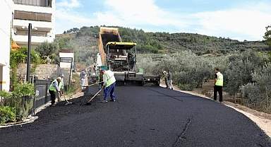 Mudanya'da yollar yenileniyor.