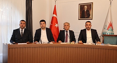 Nevşehir Belediye Meclisi Eylül Ayı Olağan Toplantısı Nevşehir Belediye Meclisi 1. Başkan Vekili. Hasan Hüseyin Berber başkanlığında yapıldı.