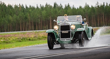 Pirelli Stella Bianca lastikler, 1929 model OM 665 Superba ile 10.000 kilometreden fazla yol yaptı