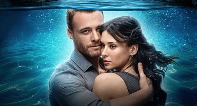 Prime Video, Başrollerinde Kerem Bürsin ve Devrim Özkan’ın Yer Aldığı Mavi Mağara’nın Yayın Tarihini ve Afişini Paylaştı