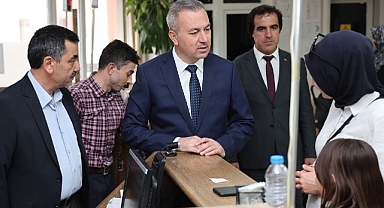 Sivas Belediyesi tarafından kentteki ihtiyaç sahibi vatandaşlar için Gülkart projesi hayata geçirildi.