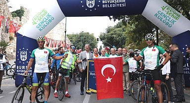 “Tophane-Nilüfer-Mudanya Bisiklet Turu”yla yeşile pedalladılar