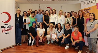 Türk Kızılay İzmir Kadın ve LİYAKAT Derneği el ele büyümeye devam ediyor