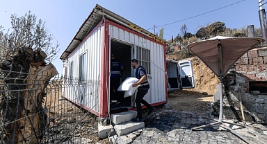 Yangınların ardından İzmir’in yaraları sarılıyor Büyükşehir’den 71 haneye 3 buçuk milyon TL’yi aşan destek