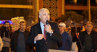 29 Ekim Cumhuriyet Bayramı’nın 101'nci yılı Kemalpaşa’da fener alayı yürüyüşüyle kutlandı