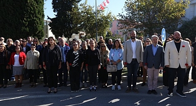 Ahmet Taner Kışlalı Güzelbahçe’de Anıldı