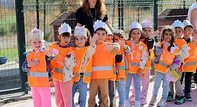 Aliağalılar Pati Park’a Akın Etti