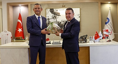 Antalya Büyükşehir Belediyesi Kuraklığa dayanıklı Antep fıstığı tarımsal kalkınmaya destek sağlayacak 