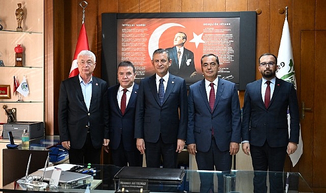 Başkan Böcek: 'Antalya tropikal meyve üretiminde marka olacak,'
