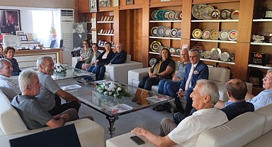 Başkan Topaloğlu’na okul arkadaşlarından ziyaret