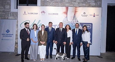 Başkan Tugay, Urla Kart'ı tanıttı “Dünyaya örnek olacağız”