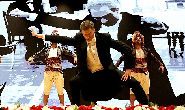 Beylikdüzü'nde Cumhuriyet resepsiyonu düzenlendi.