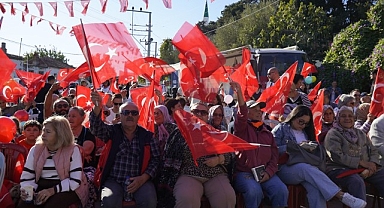 Çeşme Germiyan’da Cumhuriyet coşkusu “Bu gurur bizim”