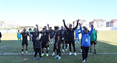 Edremitspor farklı kazandı