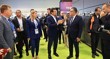 Ekrem İmamoğlu TUSAŞ Standını Ziyaret Etti 