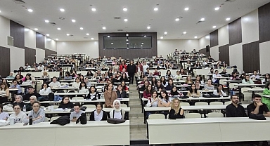 EÜ Hemşirelik Fakültesinden “Akranlar Buluşuyor” Etkinliği