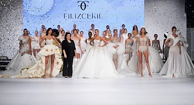 Filiz Çekil, Bursa'da Muhteşem Bir Defileye İmza Attı