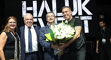 Haluk Levent'in sahne aldığı balkan panayırı coşkusu Nilüfer’i sardı
