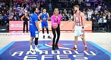 Hava atışı Çağla Şıkel’den