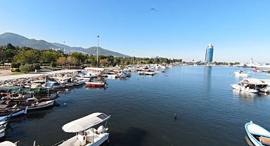 İnciraltı’nda görüntü kirliliğine geçit yok