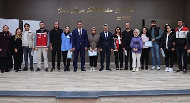 Kandıra'da yeni evl çiftler sertifikalarını aldı