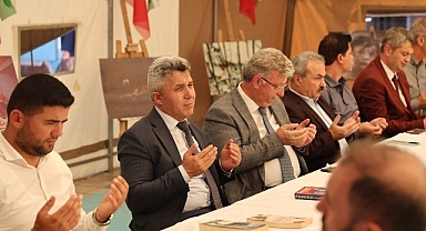 Kandırada filistine destek çadırı dualarla açıldı