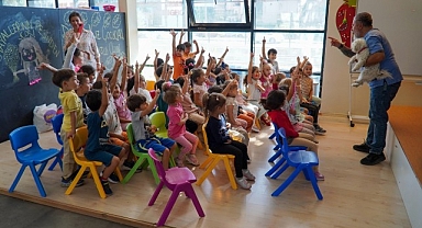 Karşıyakalı çocuklara hayvan sevgisi aşılanıyor