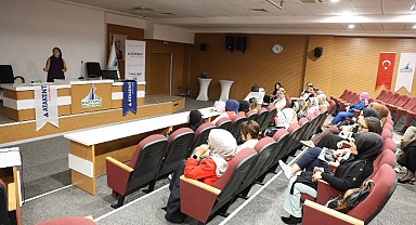 Kartepe'de Meme Kanseri Farkındalığı Eğitimi