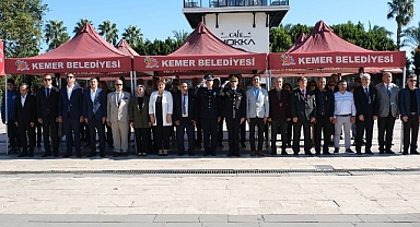 Kemer’de muhtarlar Günü kutlandı