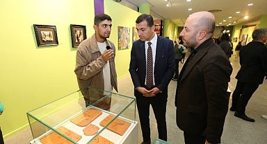 Küçükçekmece Belediyesi “Çizgi Dışı” Sergisini Sanatseverlerin Beğenisine Sundu