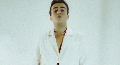 Mert Berkay'dan Yeni Şarkı: Sahilden