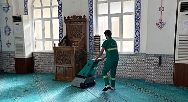 Osmangazi Belediyesi camilerde temizlik çalışması başlattı