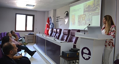 Prof. Dr. Elif Eser Eke Bayramoğlu, “Cumhuriyet Döneminde Türk Dericiliği”ni anlattı