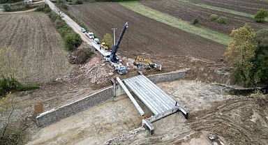 Tatarahmet köprüsünde kiriş montajı tamam