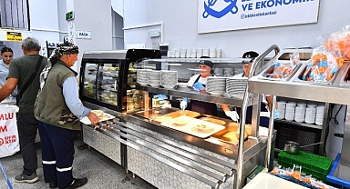 Tüm İzmir’e yayılıyor Dördüncü Kent Lokantası Menemen’de açıldı