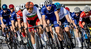 Türkiye Bisiklet Federasyonu'ndan Cumhuriyetimizin 101. Yılına Yakışan Başarı: Balkan Şampiyonaları’nda 21 Madalya!