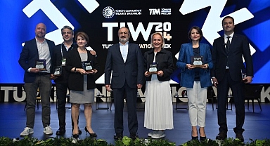 Türkiye’nin ilk dijital bankası Hayat Finans, Türkiye İnovasyon Haftası’nda dijital bankaların inovasyon gücünü anlattı