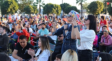 VoSahne'den Beach Park'ta Antalyalılara müzik festivali