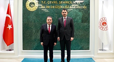Antalya Büyükşehir Belediye Başkanı Muhittin Böcek, Ankara'da Çevre ve Şehircilik Bakanı Murat Kurum ile bir araya geldi