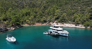 Başkan Aras “Masmavi Denizlerimizin Temiz Kalması İçin Çalışıyoruz