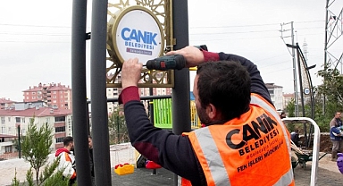 Başkan İbrahim Sandıkçı'dan Çocuklara Yeni Parklar 