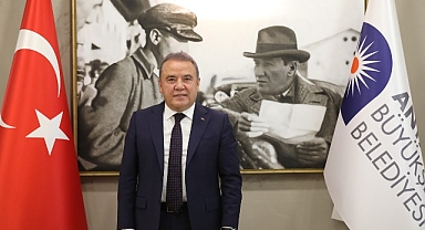 Başkan Muhittin Böcek 24 Kasım Öğretmenler Günü Mesajı